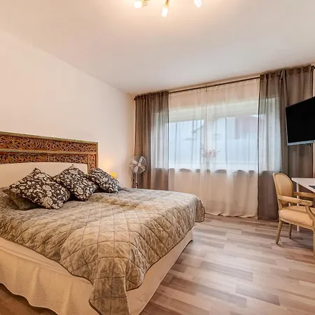 Bettersleepat8 Apartmán