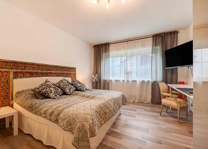 Bettersleepat8 Apartment